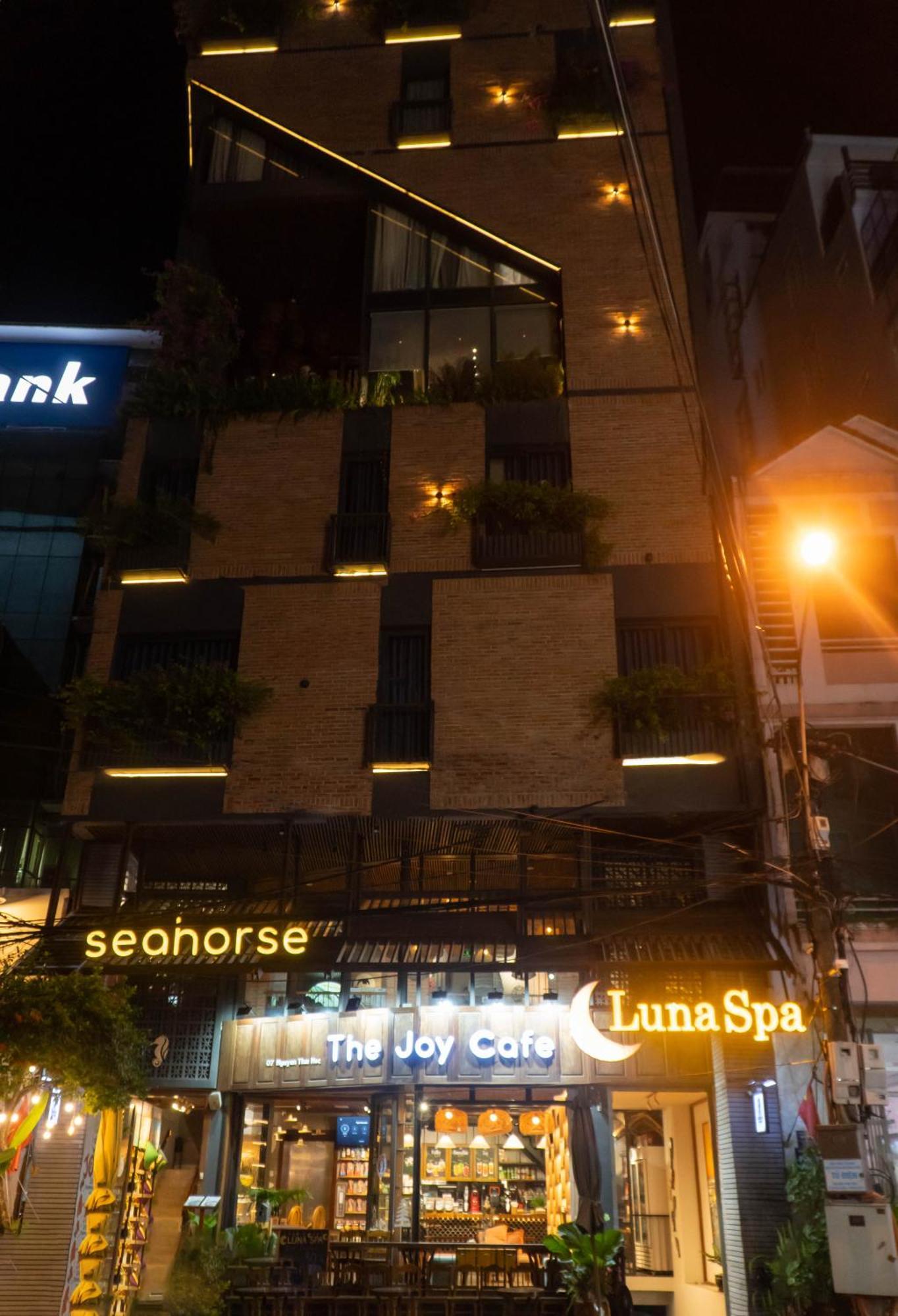 Seahorse Han Market Da Nang Apartment By Haviland Extérieur photo